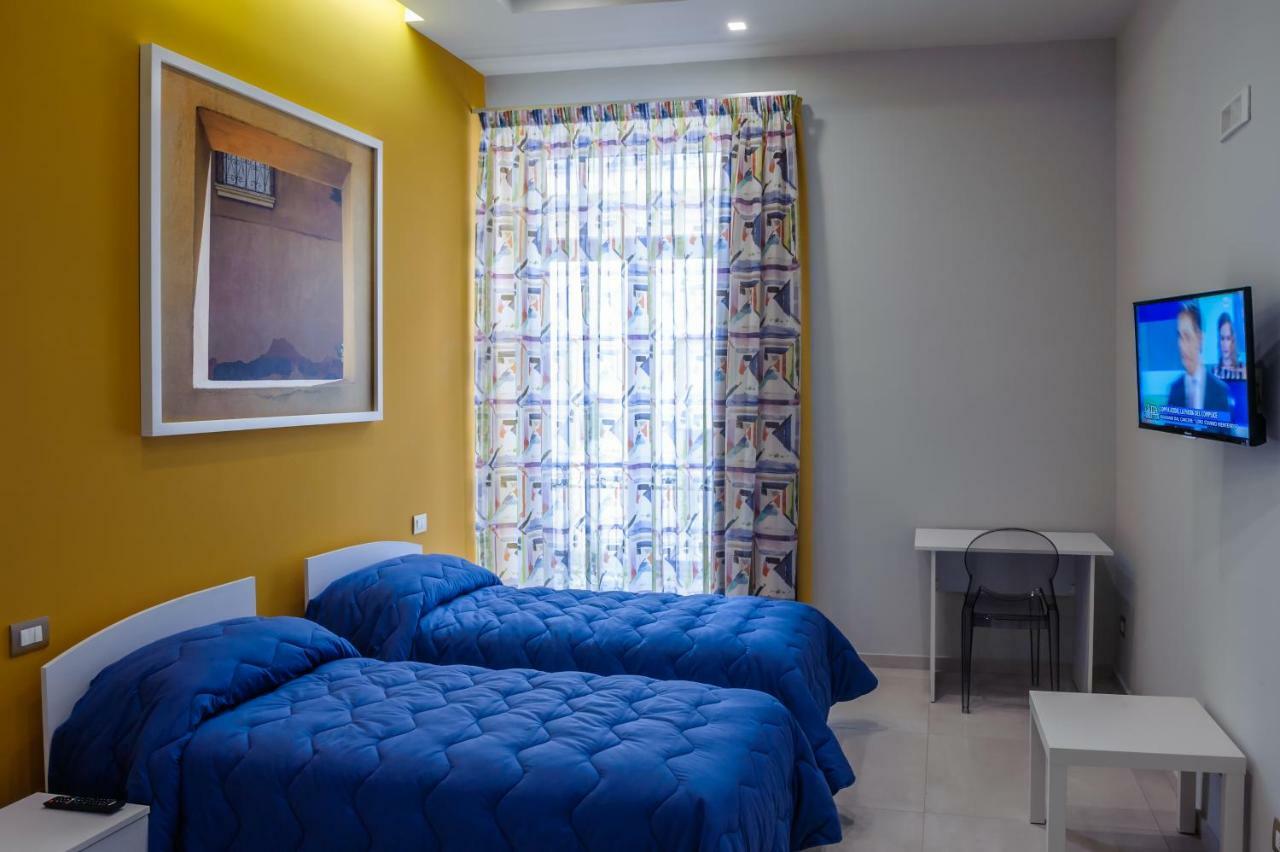 Bocca Di Bacco Bed & Breakfast Cimitile Exterior foto